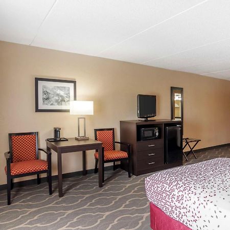 Best Western Inn At Blakeslee-Pocono Eksteriør billede
