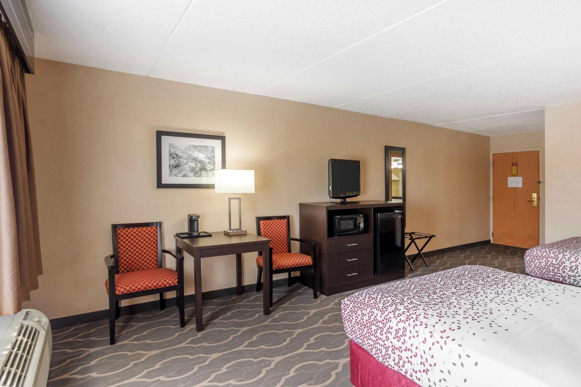 Best Western Inn At Blakeslee-Pocono Eksteriør billede