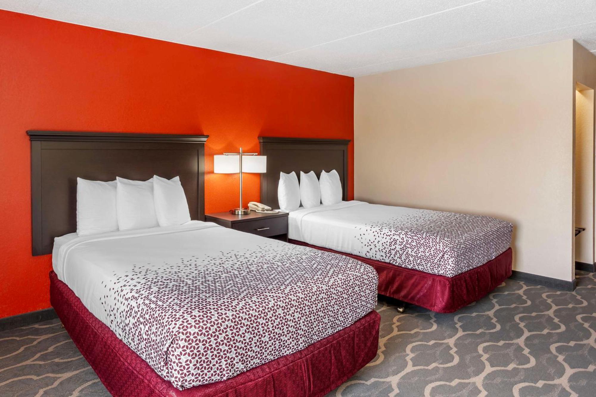 Best Western Inn At Blakeslee-Pocono Eksteriør billede